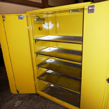 gabinete-para-almacenar-liquidos4